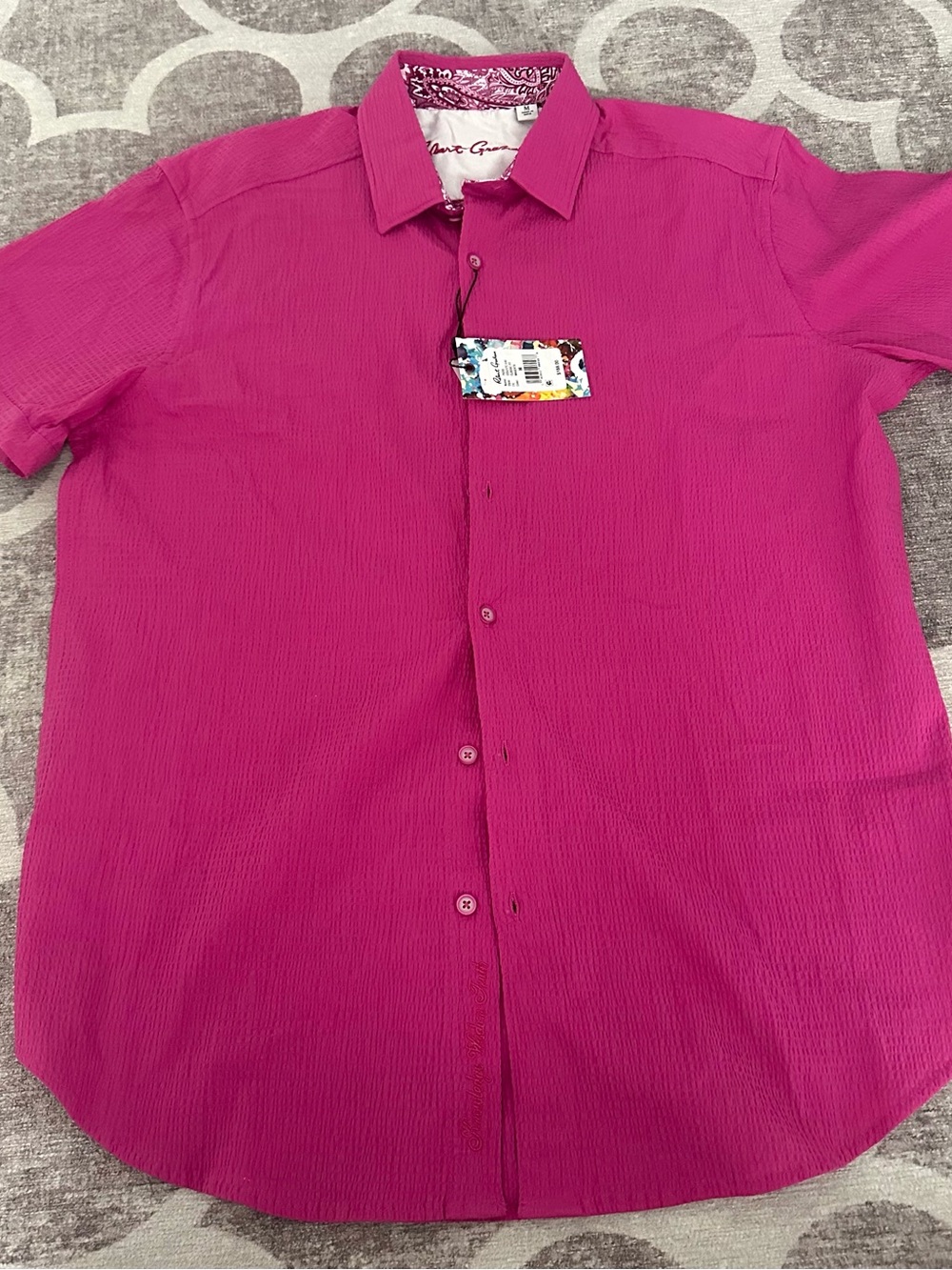 Robert Graham Men's Short Sleeve Button-Up Shirt in Magenta NWT